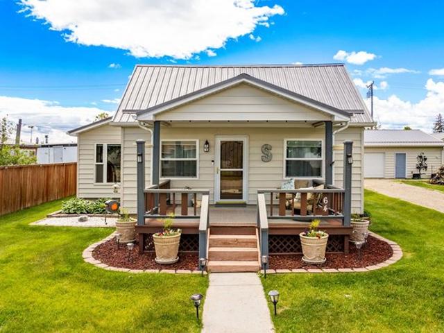 House for sale in Stanford, Montana
