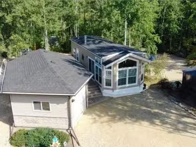 House for sale in Alberta