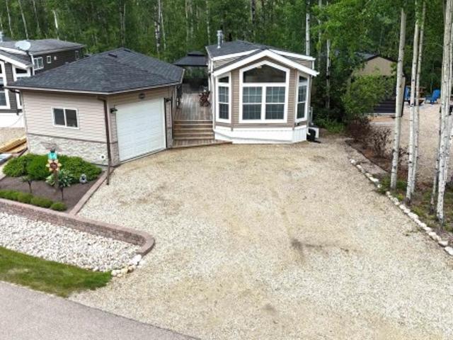 House for sale in Alberta