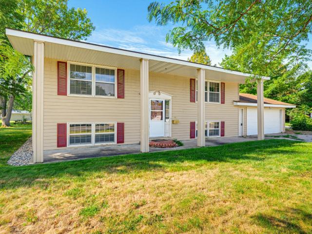 House for sale in Mcleod, Minnesota