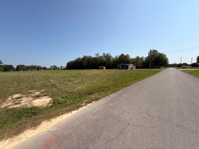 Land for sale in Russell Springs, Kentucky