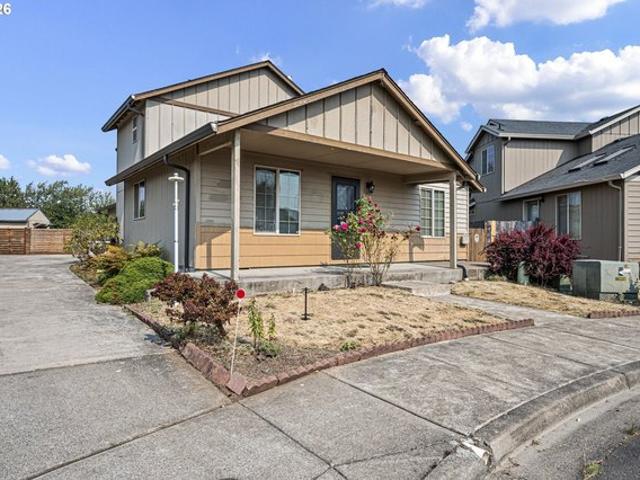 House for sale in Oregonia