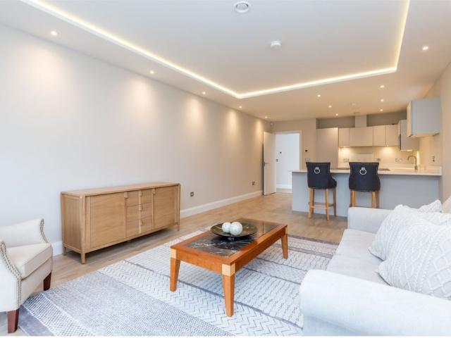 Apartment to rent in Ardilea, Goatstown
