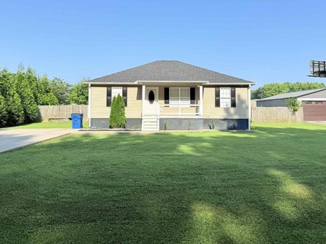 House for sale in Arab, Alabama