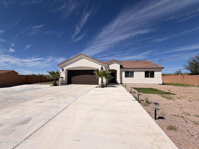 House for sale in Rio Rico, Santa Cruz County