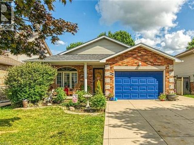 House for sale in Caledonia, Ontario