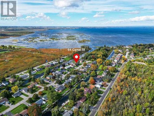 House for sale in Golden Horseshoe, Ontario