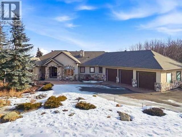 House for sale in Alberta