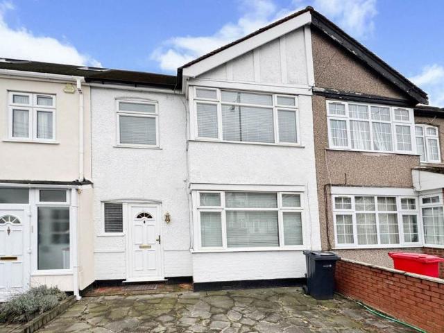 House for rent in London Borough of Redbridge, Greater London