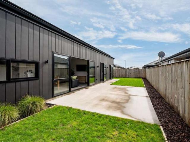 House for sale in Cable Bay, Nelson Bays