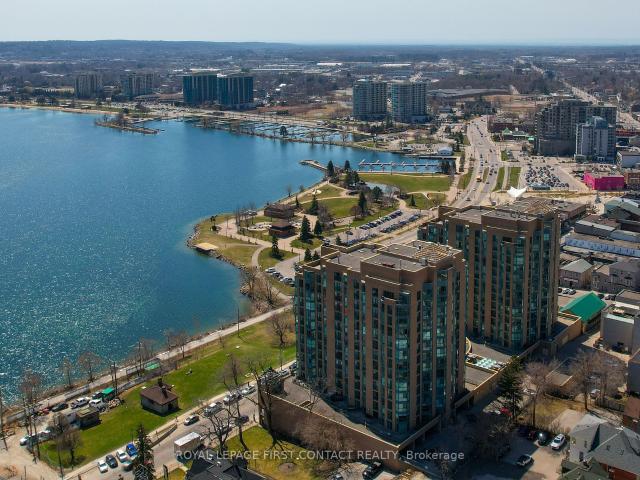 Office for sale in Barrie, Ontario