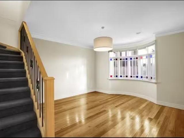 House for rent in Footscray