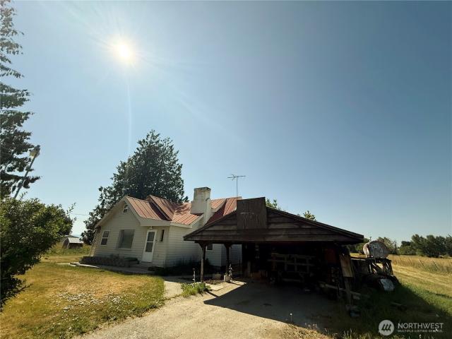House for sale in Omak