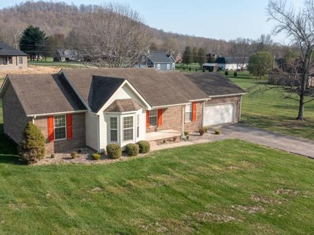 House for sale in Lebanon, Kentucky