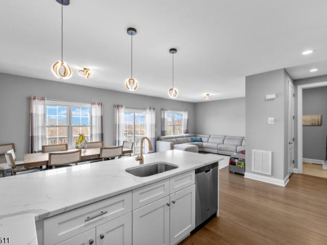 Condo for sale in Butler, New Jersey