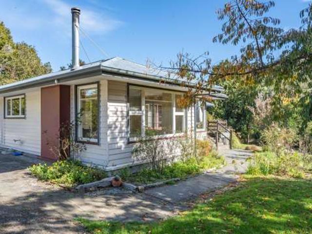 Property for sale in Little Akaloa, Canterbury