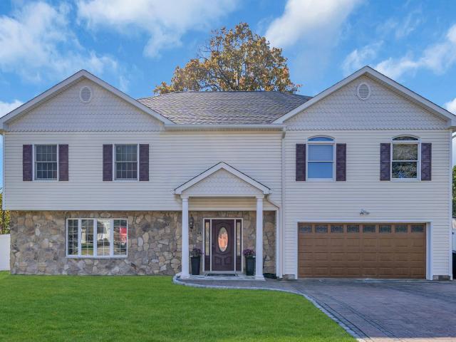 House for sale in Monmouth, New Jersey