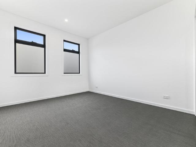 Townhouse for rent in Camerons Creek, Victoria