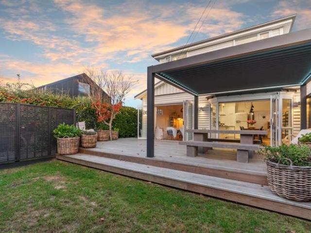 House for sale in Fendalton, Canterbury