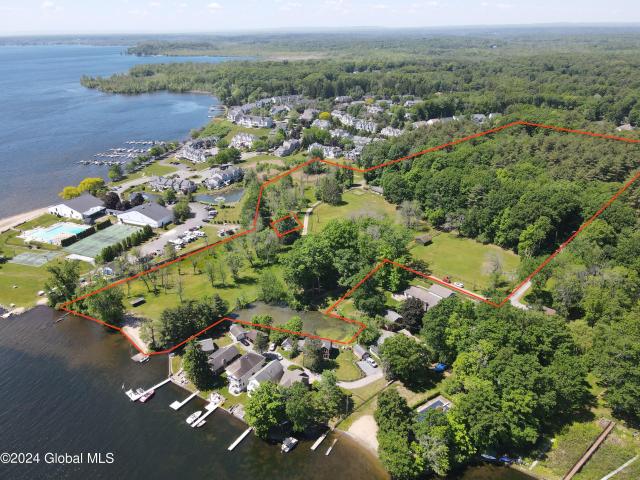 House for sale in Saratoga, New York