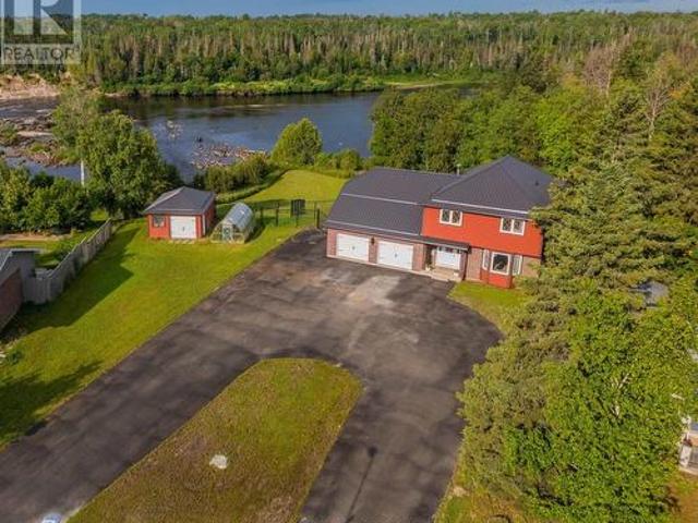 House for sale in Kapuskasing, Ontario
