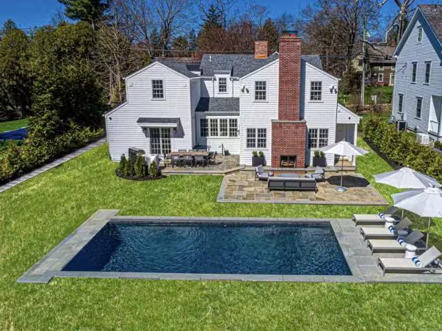 House for rent in Westport
