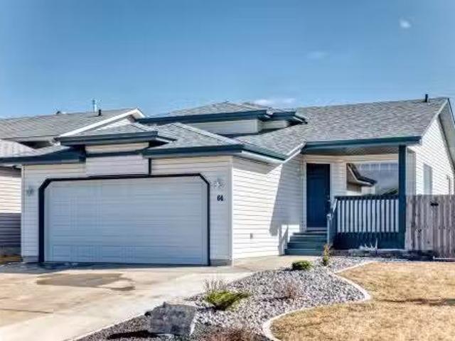 House for sale in Stony Plain, Alberta