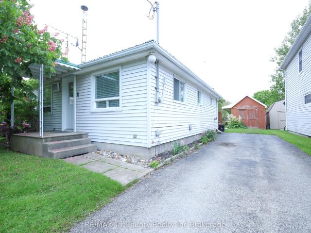 House for sale in Courtland, Ontario