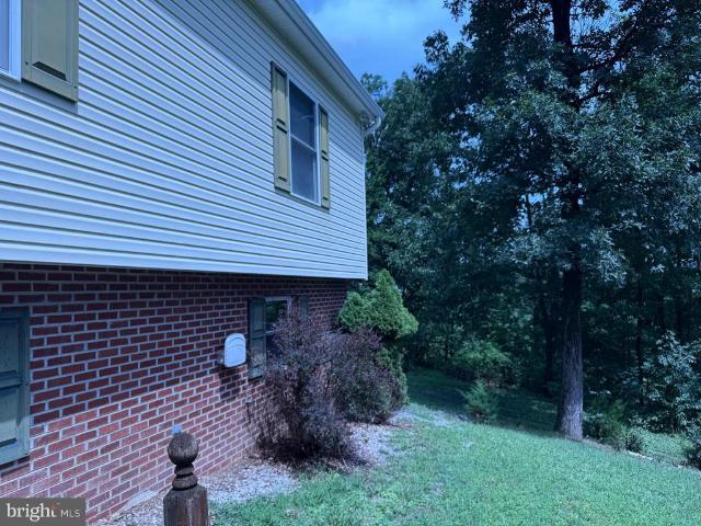 House for sale in Hardy, West Virginia