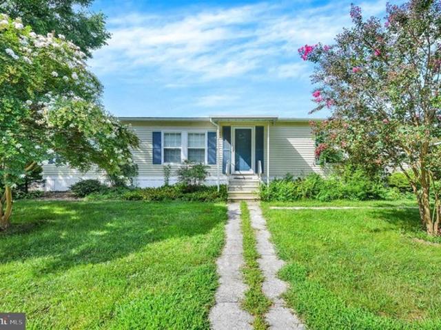 House for sale in Hyde Park Trailer Park, Easton