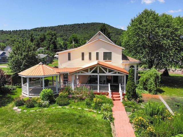 House for sale in Roulette, Pennsylvania