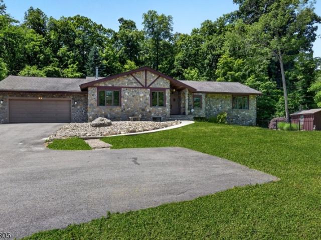 House for sale in Passaic, New Jersey