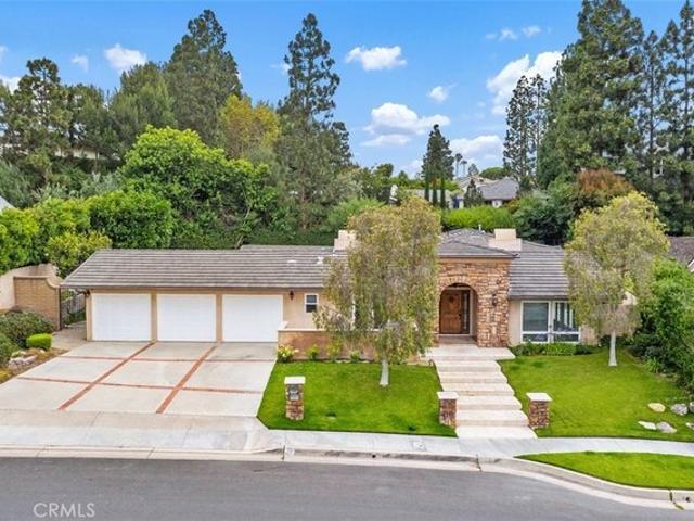 House for sale in Corona Del Mar, California