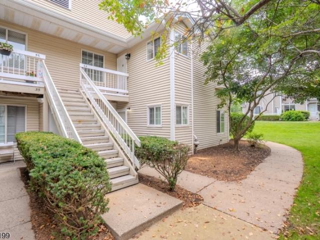 Condo for sale in Pluckemin, Bedminster Township