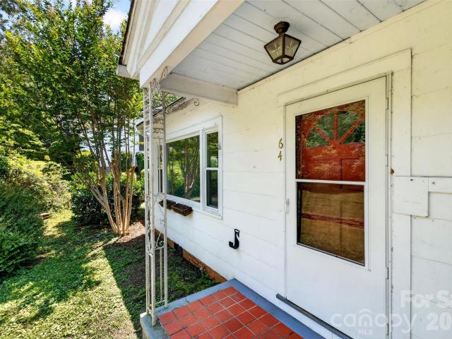 House for sale in Tryon, Polk County