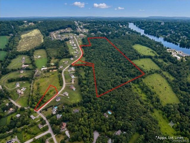 Land for sale in Blooming Grove, New York