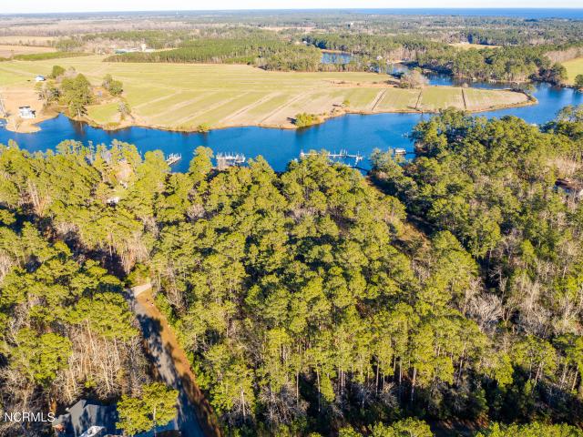 Land for sale in Oriental, North Carolina