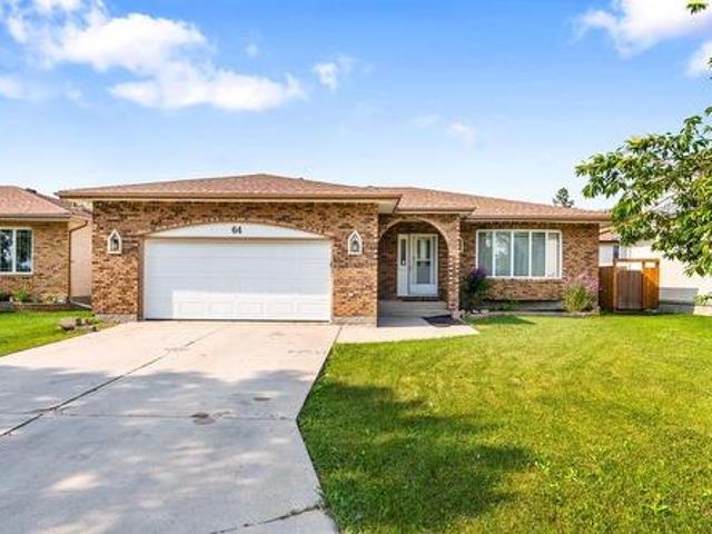 House for sale in East St. Paul, Manitoba