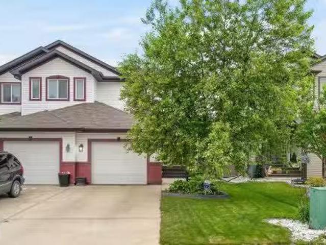 House for sale in Stony Plain, Alberta