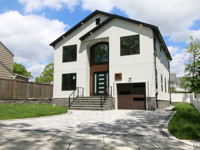 House for sale in Bogota