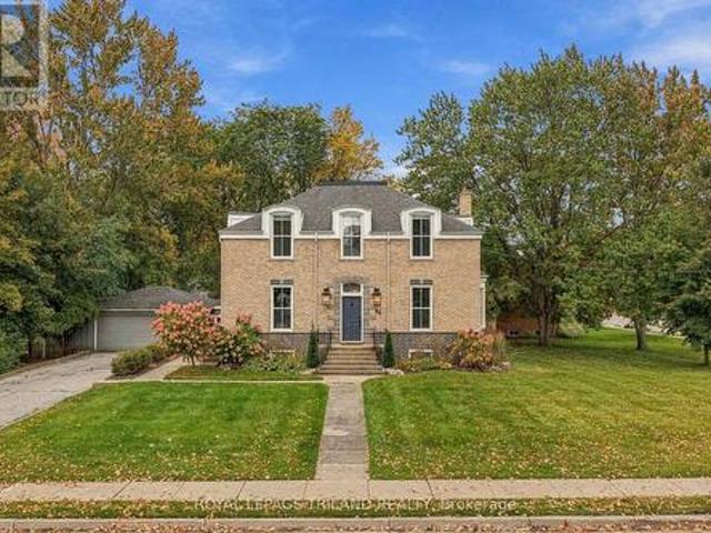House for sale in Aylmer, Southwestern Ontario