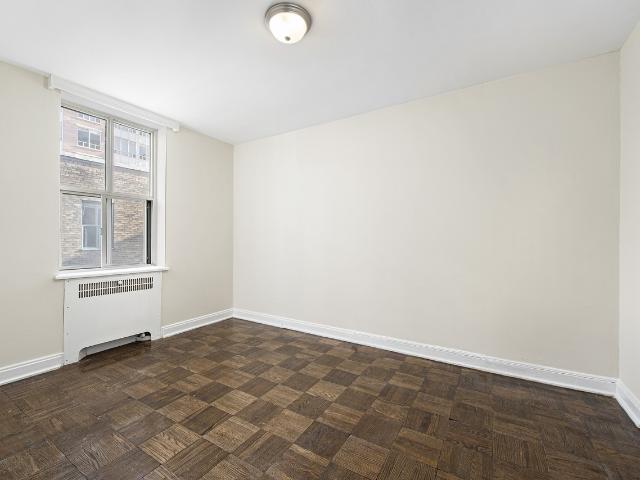 Apartment for rent in Toronto—St. Paul's, Toronto