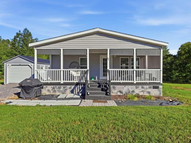House for sale in Waterville, Trion