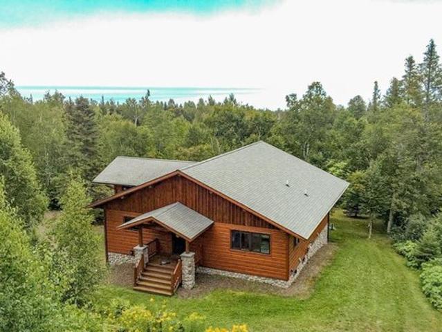 House for sale in Lutsen, Lutsen Township