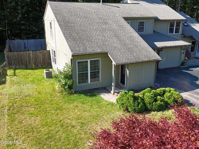 Townhouse for sale in Saratoga, New York