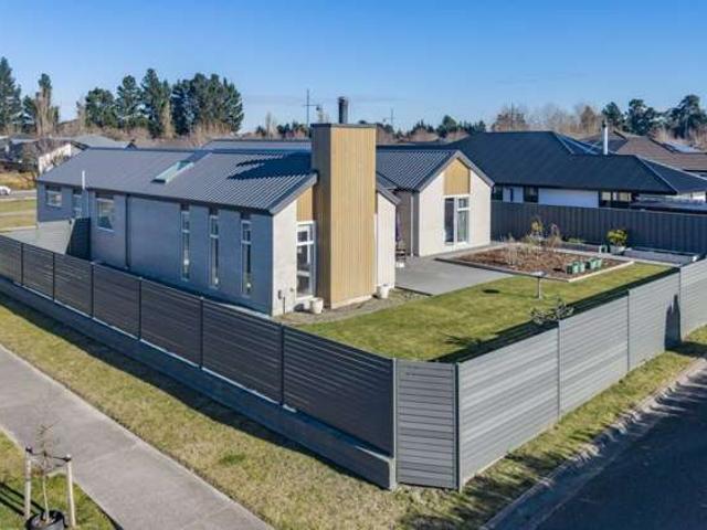 Property for sale in Pegasus, Canterbury