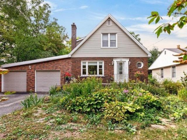 House for sale in Dundana East, Hamilton