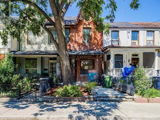 House for sale in University—Rosedale, Toronto