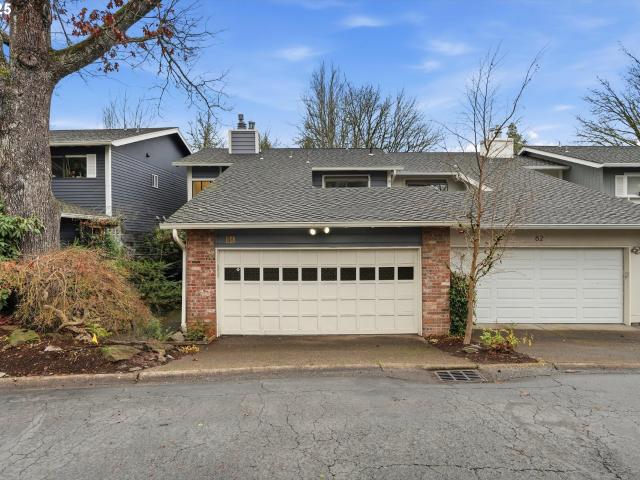 Condo for sale in Oregonia