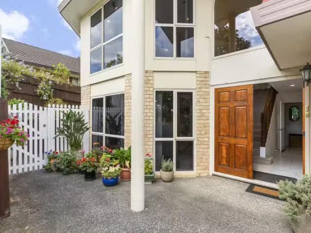 House for sale in East Tamaki, Oroua County